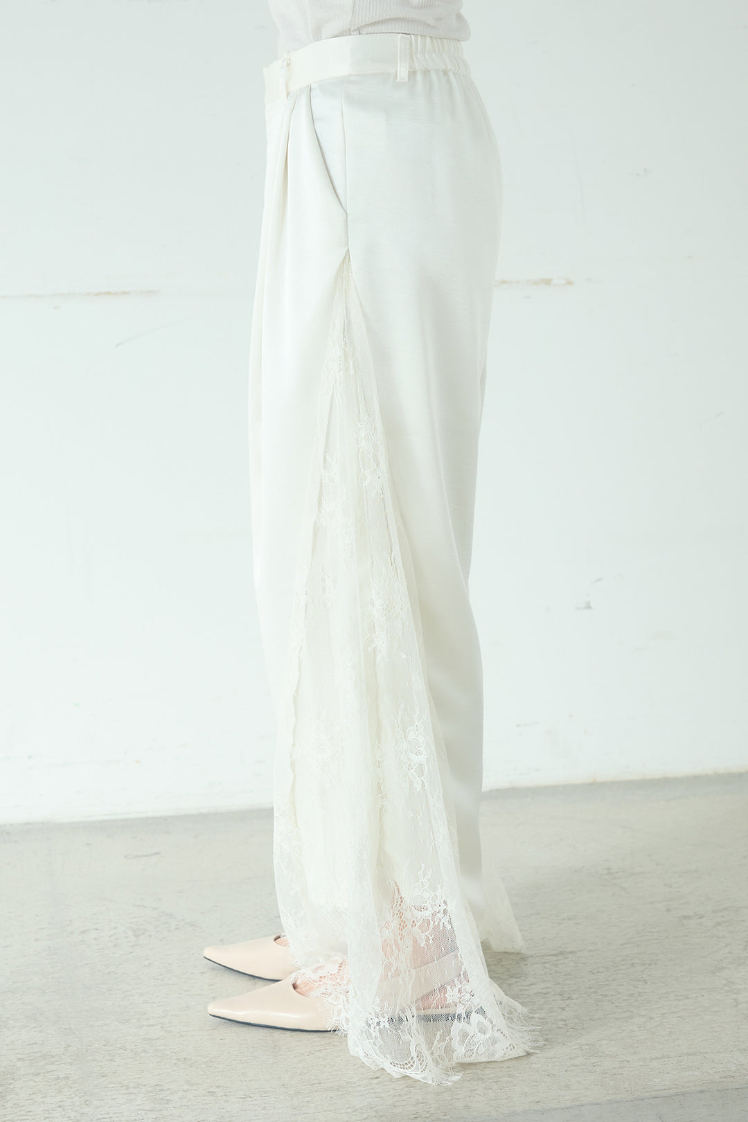 [SET]合繊ツイルバルーンジャケット+サテンレース切り替えタックパンツ(2set)