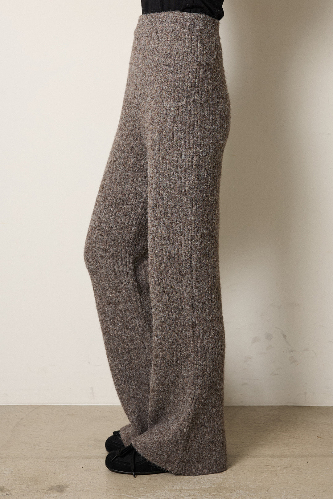 [SET]ルーズアニマルモヘアニットトップス+杢ニットリブフレアパンツ(2set)