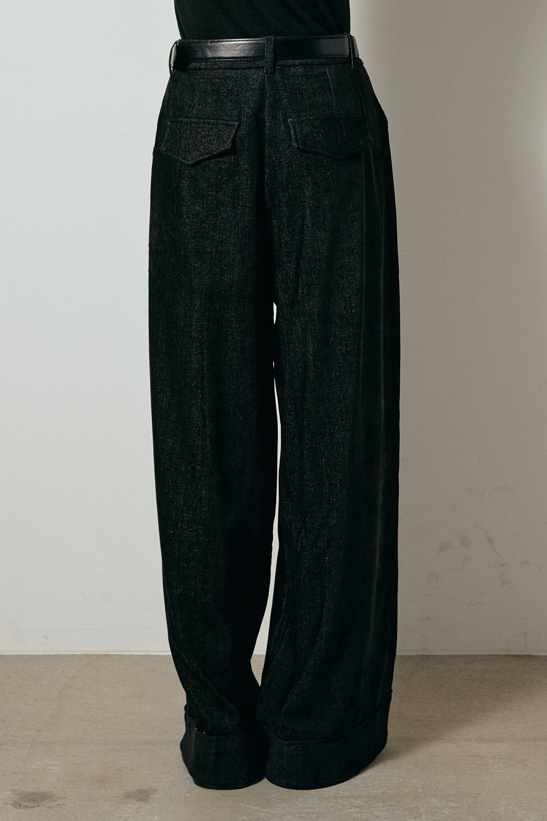 [SET]チェックシャギーミドルカバーオール+フェイクレザーベルト付きスウェードライクワイドパンツ(2set)