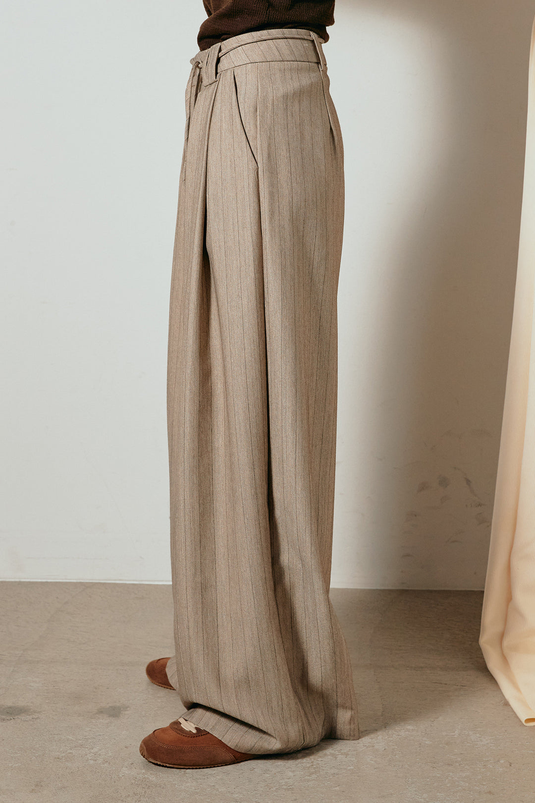 [SET]アーガイル柄ポロニットトップス+ストライプヘリンボーンパンツ(2set)