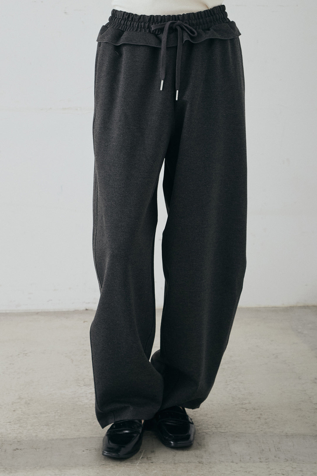 [SET]モコレースVネックカーディガン+カットダンボールウエストフリルカーブパンツ(2set)