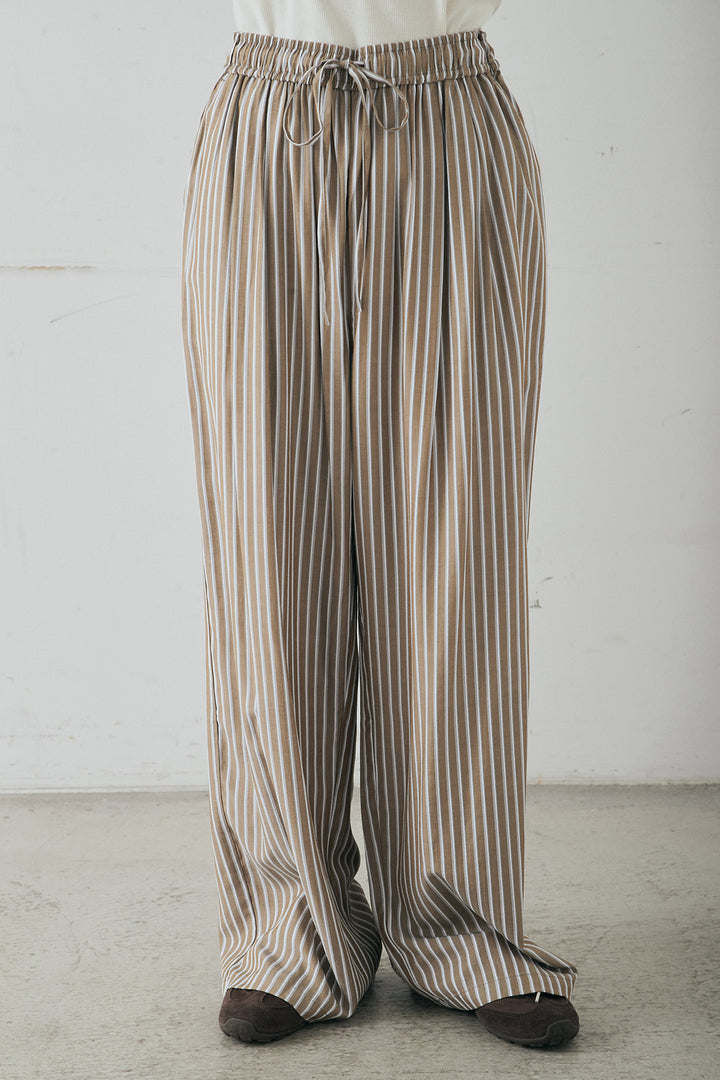 レーヨンストライプイージーワイドパンツ