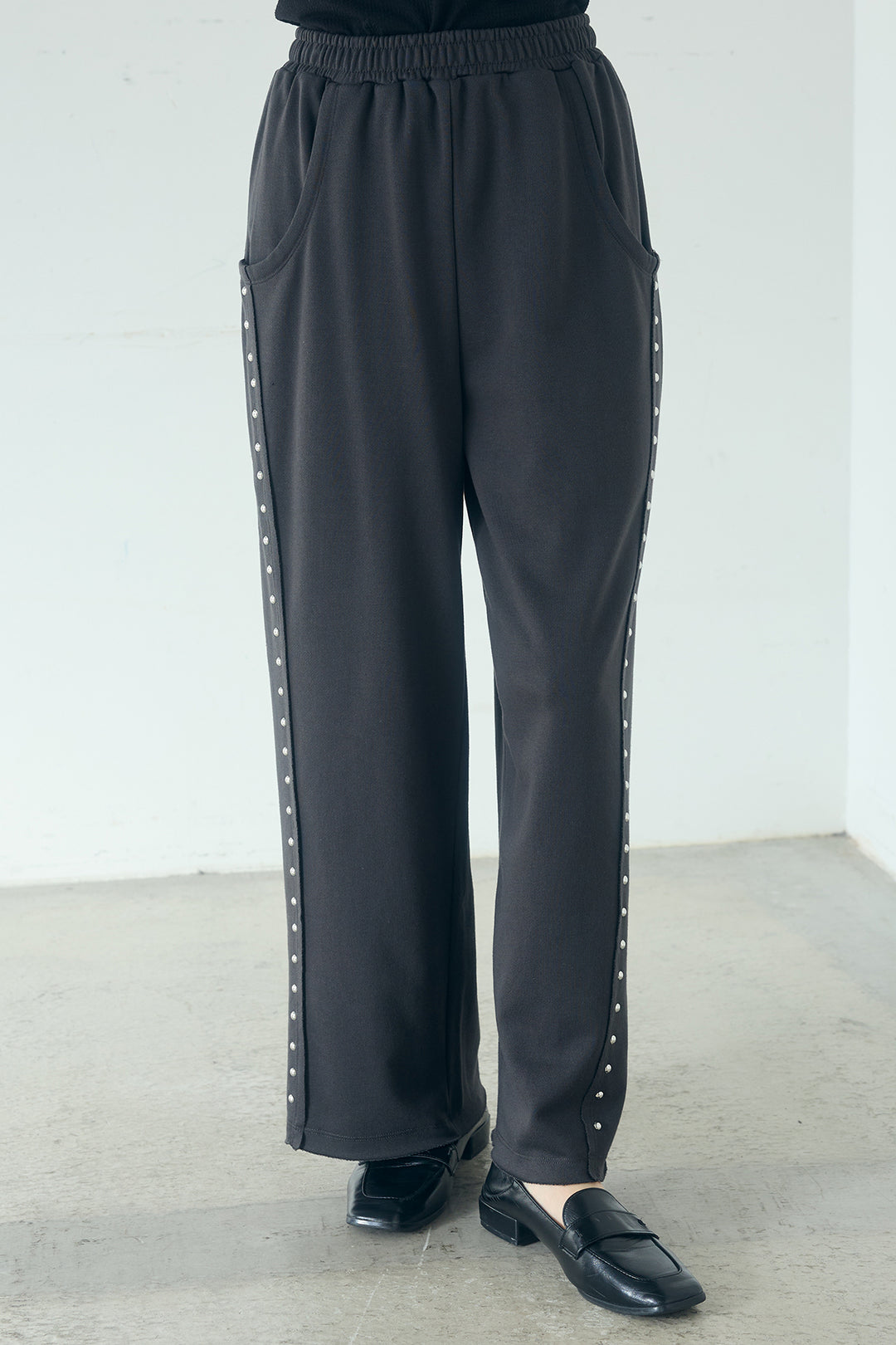 [SET]スラブネップツイードフリンジテーラードジャケット+サイドデザイン入りスウェットパンツ+裾レースキャミソール(3set)