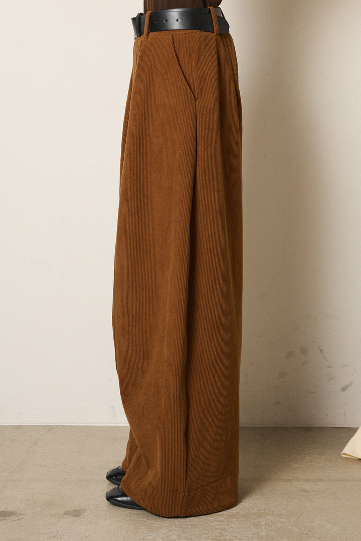 ベルト付きコーデュロイワイドパンツ