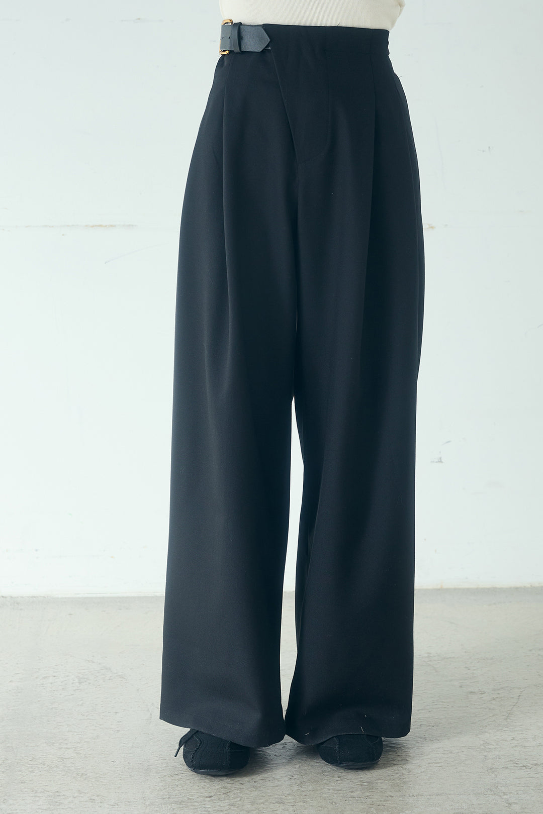 [SET]レーヨンポリダブルフェイスカーディガン+サイドベルトタック入りスラックス(2set)