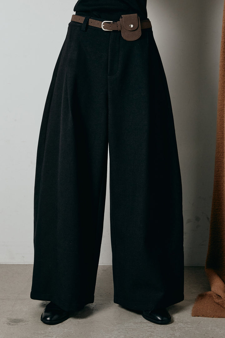 ポーチベルト付きカーブパンツ