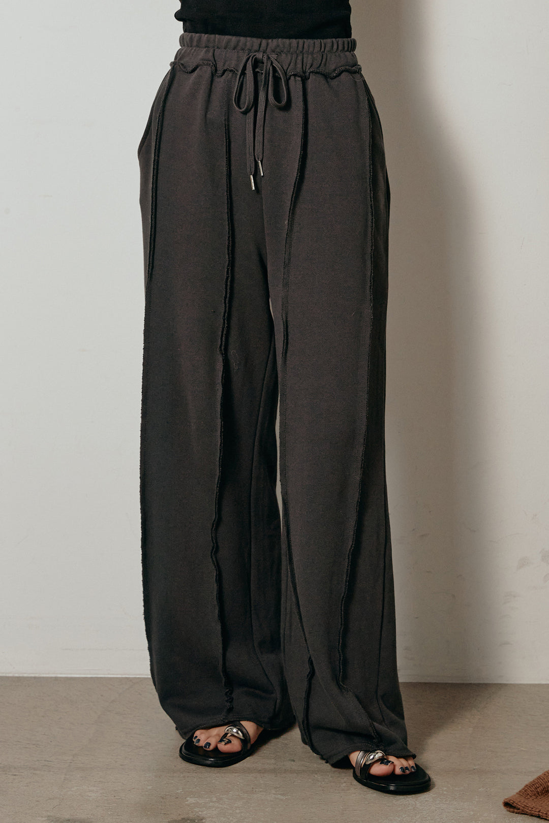 [SET]チェックシャギーミドルカバーオール+フロントラインデザインワイドスウェットパンツ(2set)