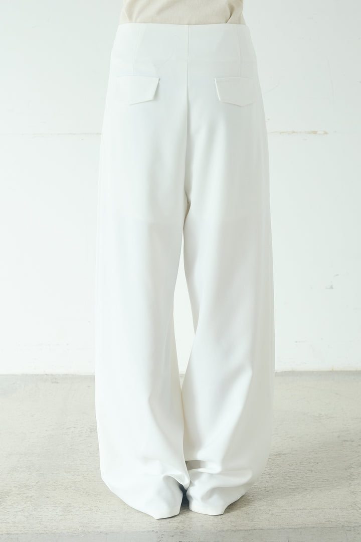 [SET]ノーカラーフロントギャザージップアウター+斜めボタンタック入りスラックス+ブロード切り替えぺプラムタンク(3set)