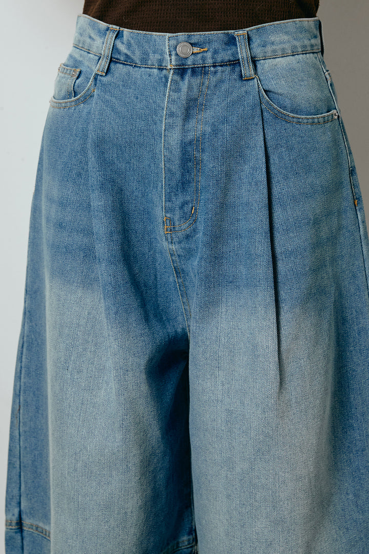 加工デニムタックコクーンワイドパンツ