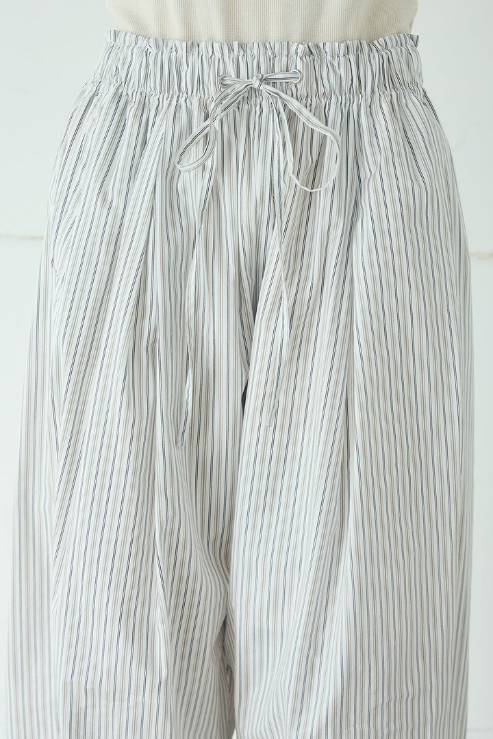 ランダムストライプタックギャザーパンツ