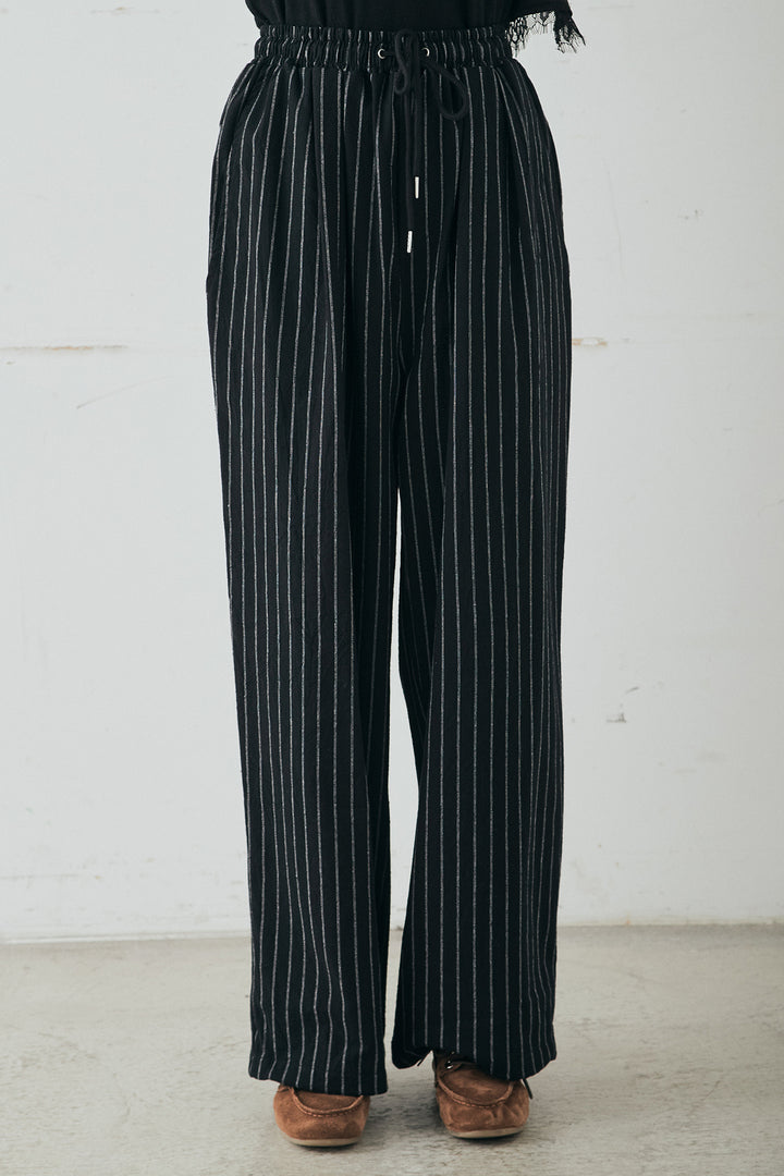 [SET]リネンライクストライプテーラードジャケット+リネンライクストライプタックイージーパンツ+サテンレースアシメキャミ(3set)