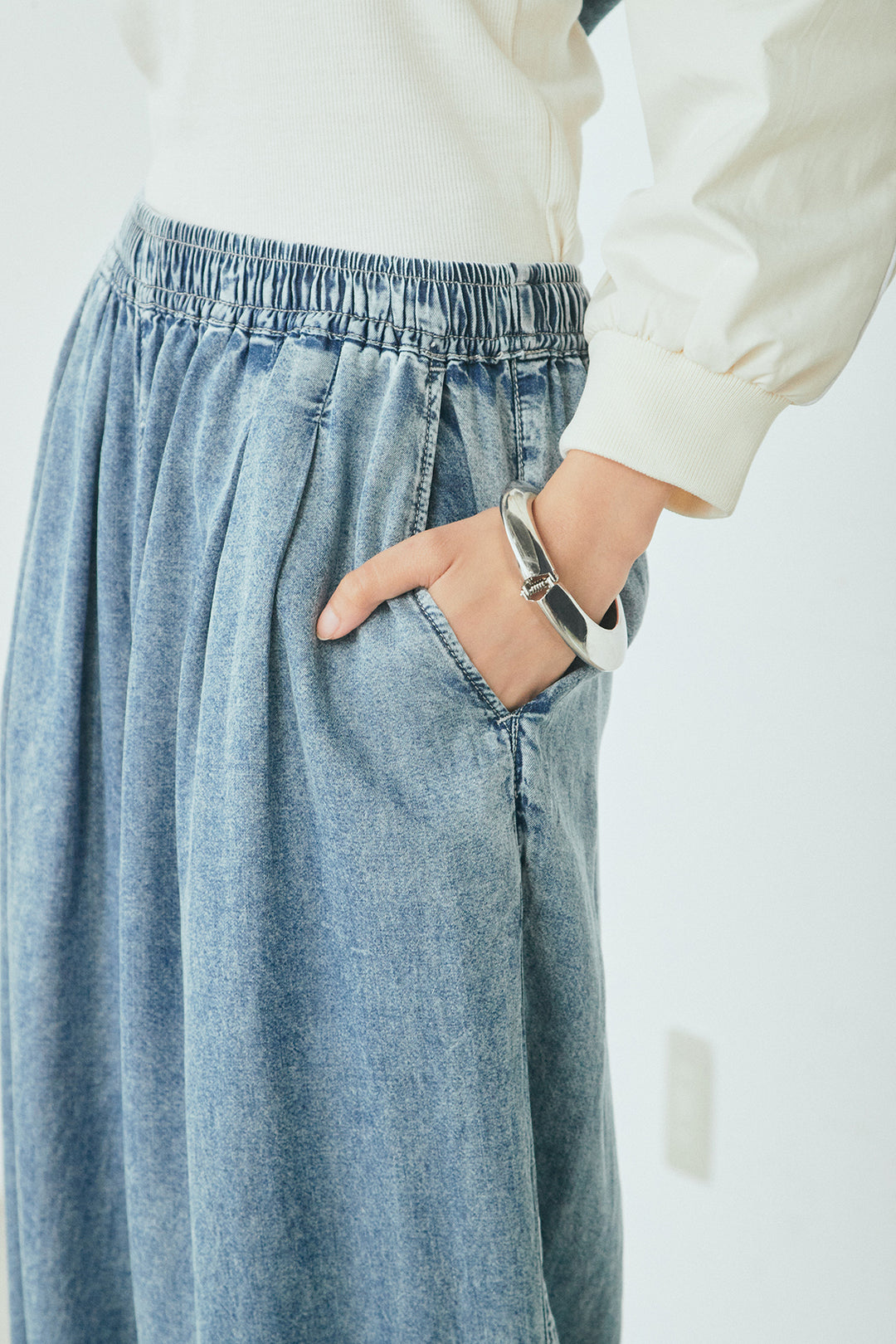 テンセルデニムイージーワイドパンツ