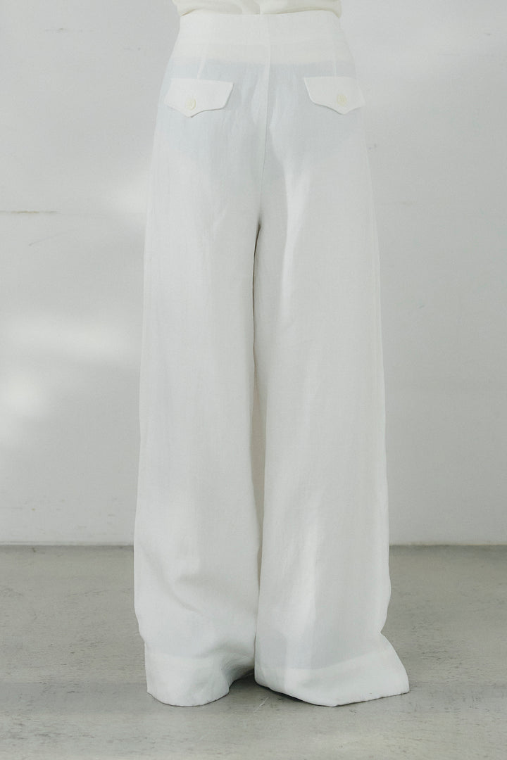リネン混タックストレートワイドパンツ