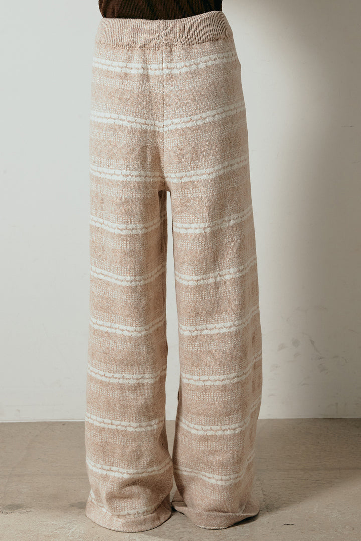 マルチライン柄リラックスニットパンツ