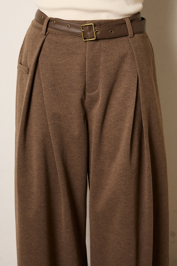 細ベルト付き起毛タックワイドパンツ