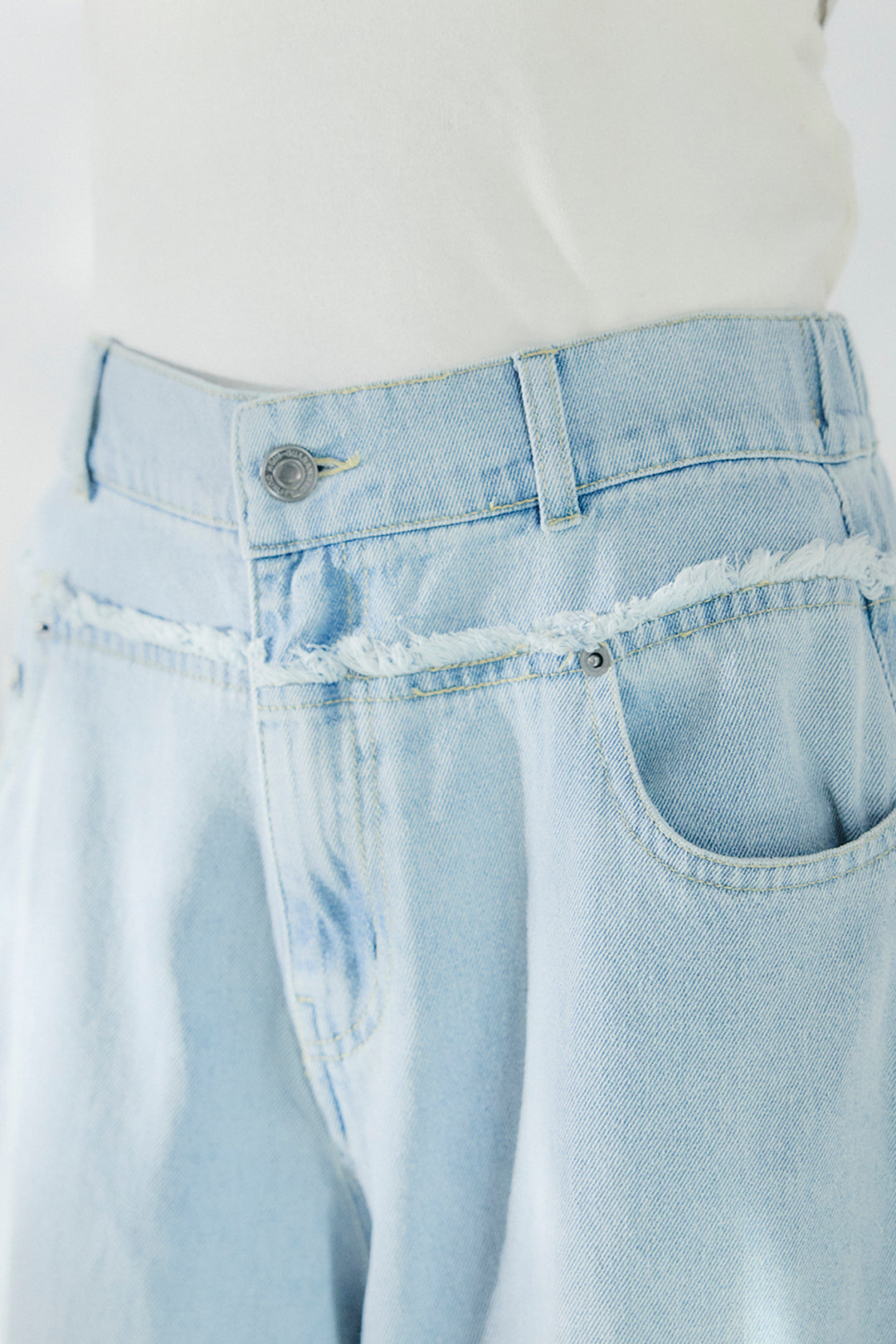 [SET]スラブネップツイードフリンジテーラードジャケット+ウエスト裁ち切りデニムワイドパンツ+サテンレースアシメキャミ(3set)