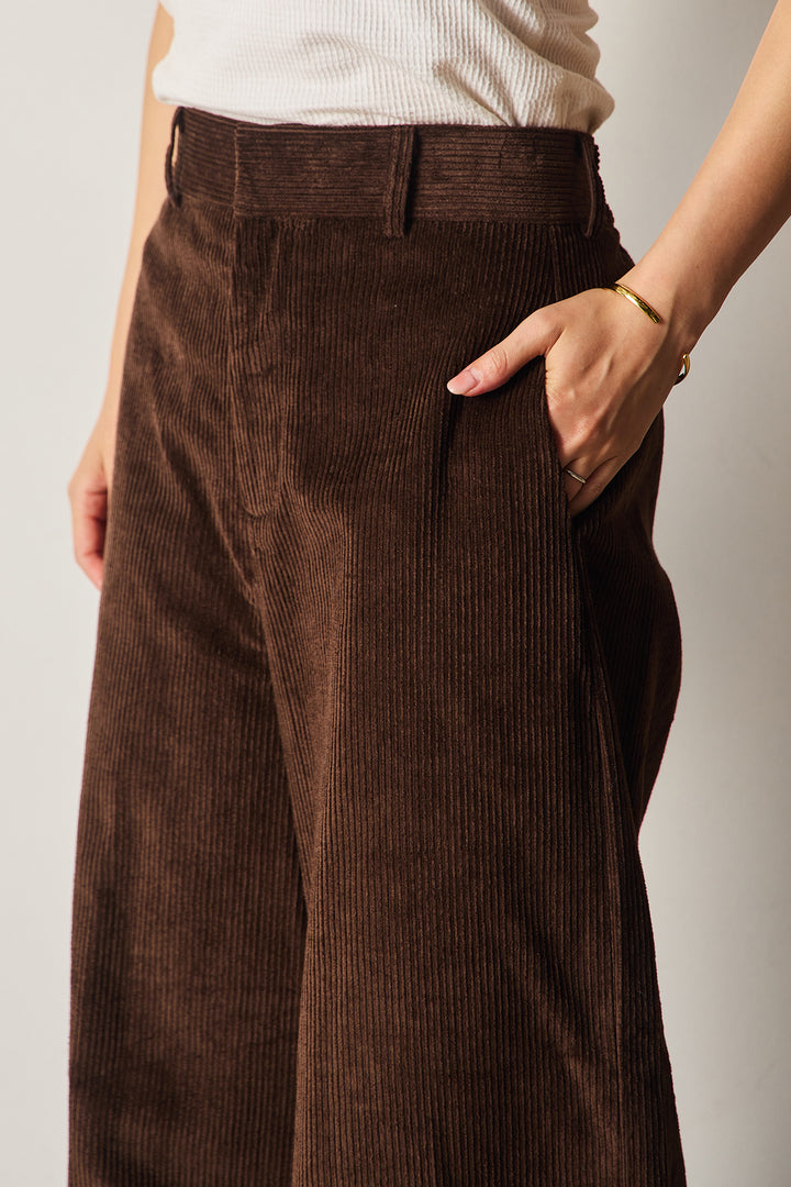 コーデュロイカーブパンツ