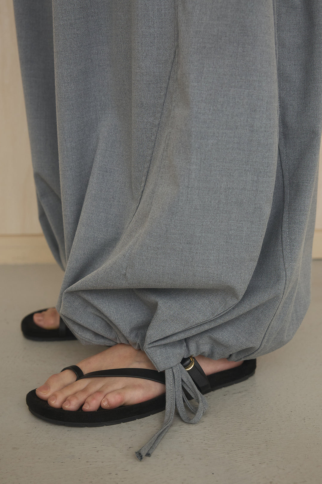 レイヤードウエストデザインカーブパンツ