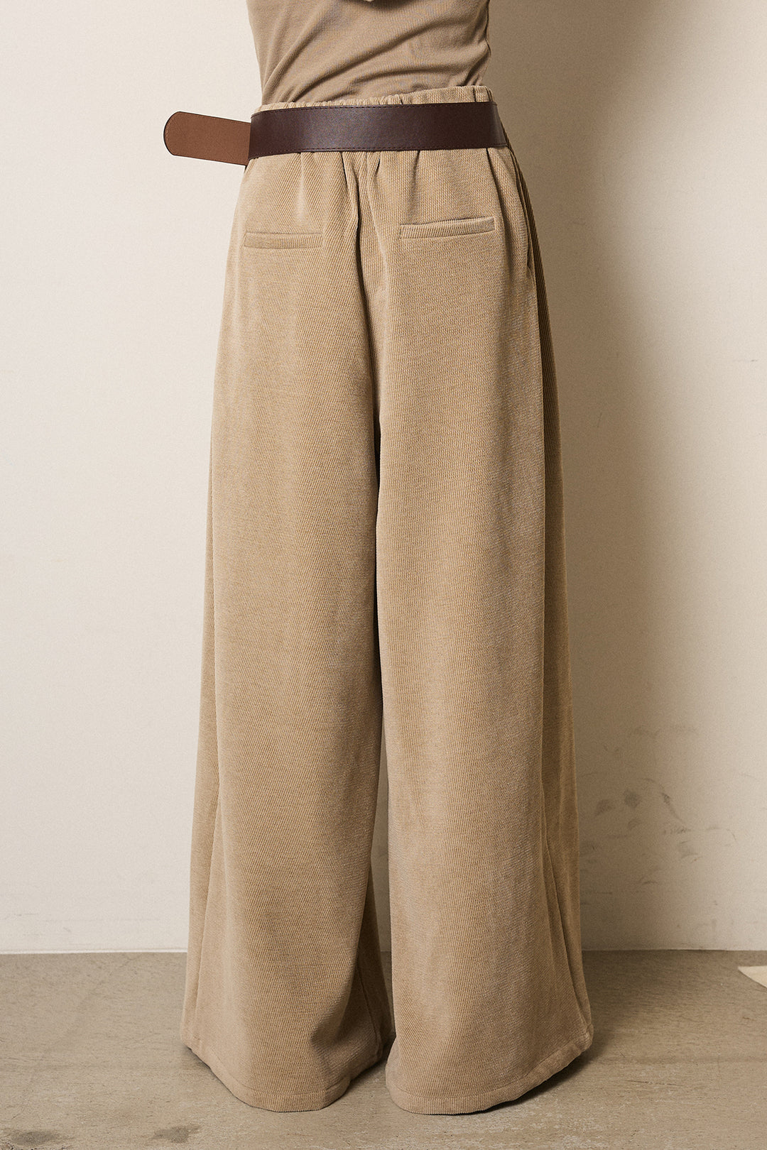 [SET]シャギーウェーブ柄クルーネックニットトップス+ベルトループコーデュロイワイドパンツ(2set)