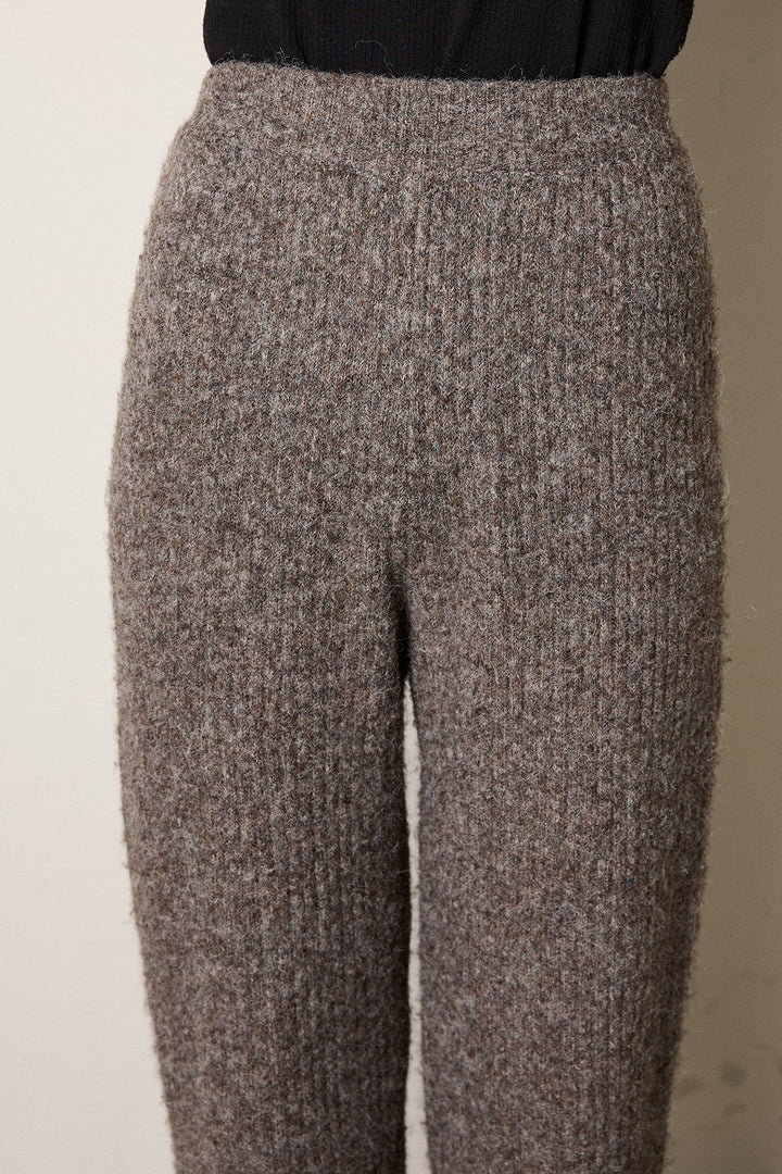 [SET]ルーズアニマルモヘアニットトップス+杢ニットリブフレアパンツ(2set)