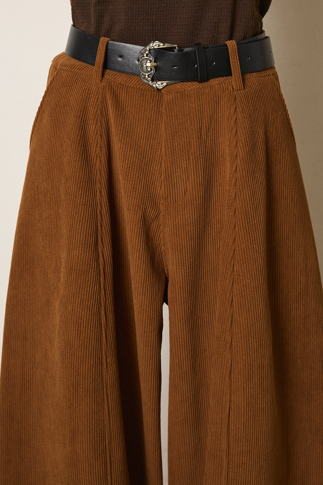 ベルト付きコーデュロイワイドパンツ