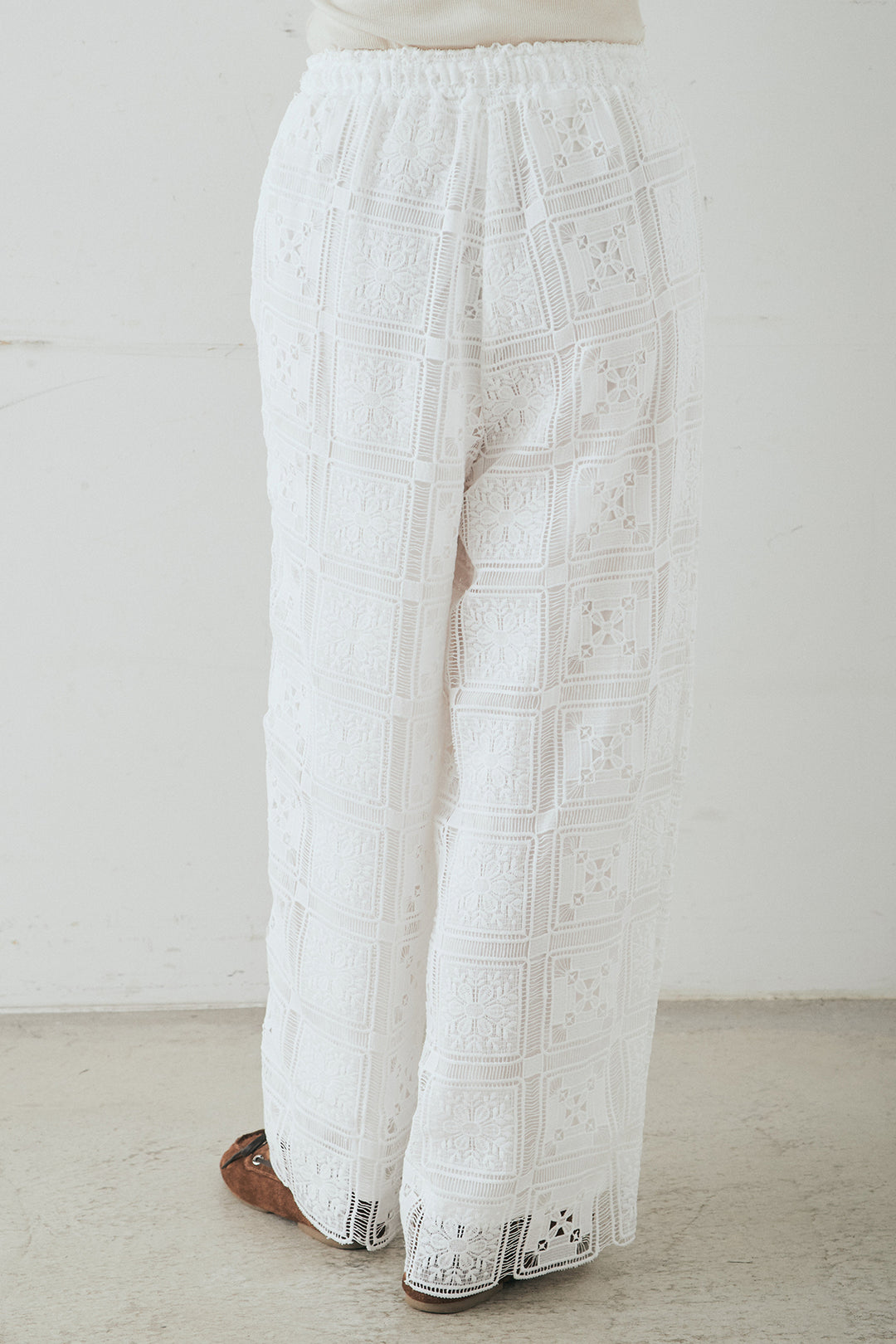 クロシェレースイージーパンツ