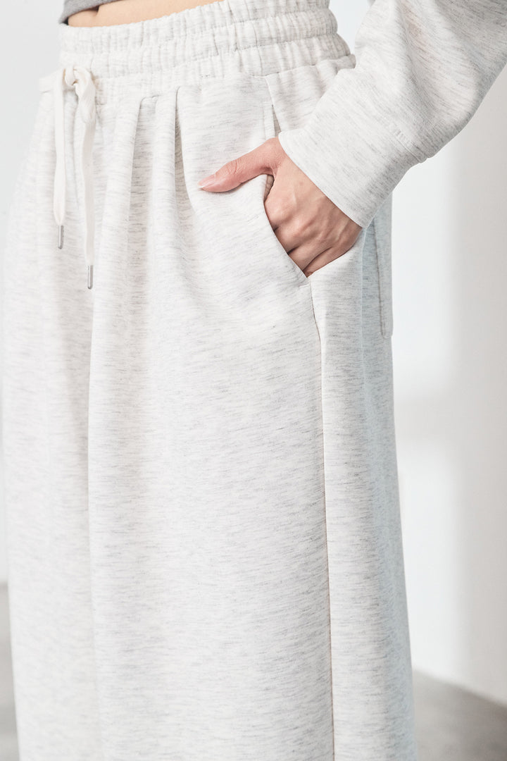 スウェットコクーンイージーパンツ