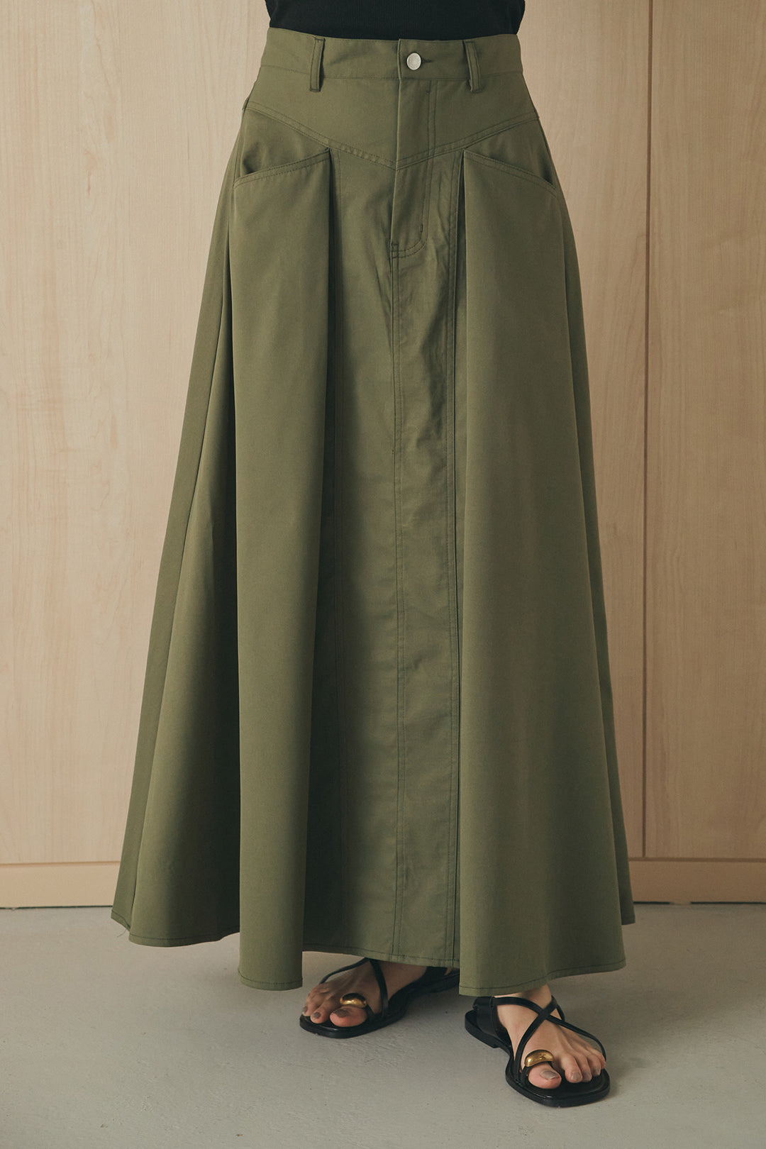 [SET]フロントテープデザイン半袖カーディガン+ミリタリーツイルタックフレアスカート(2set)