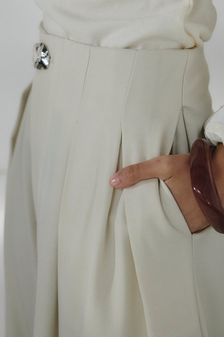 [SET]メタルプレートショート丈ジャケット+メタルプレートタックワイドパンツ(2set)