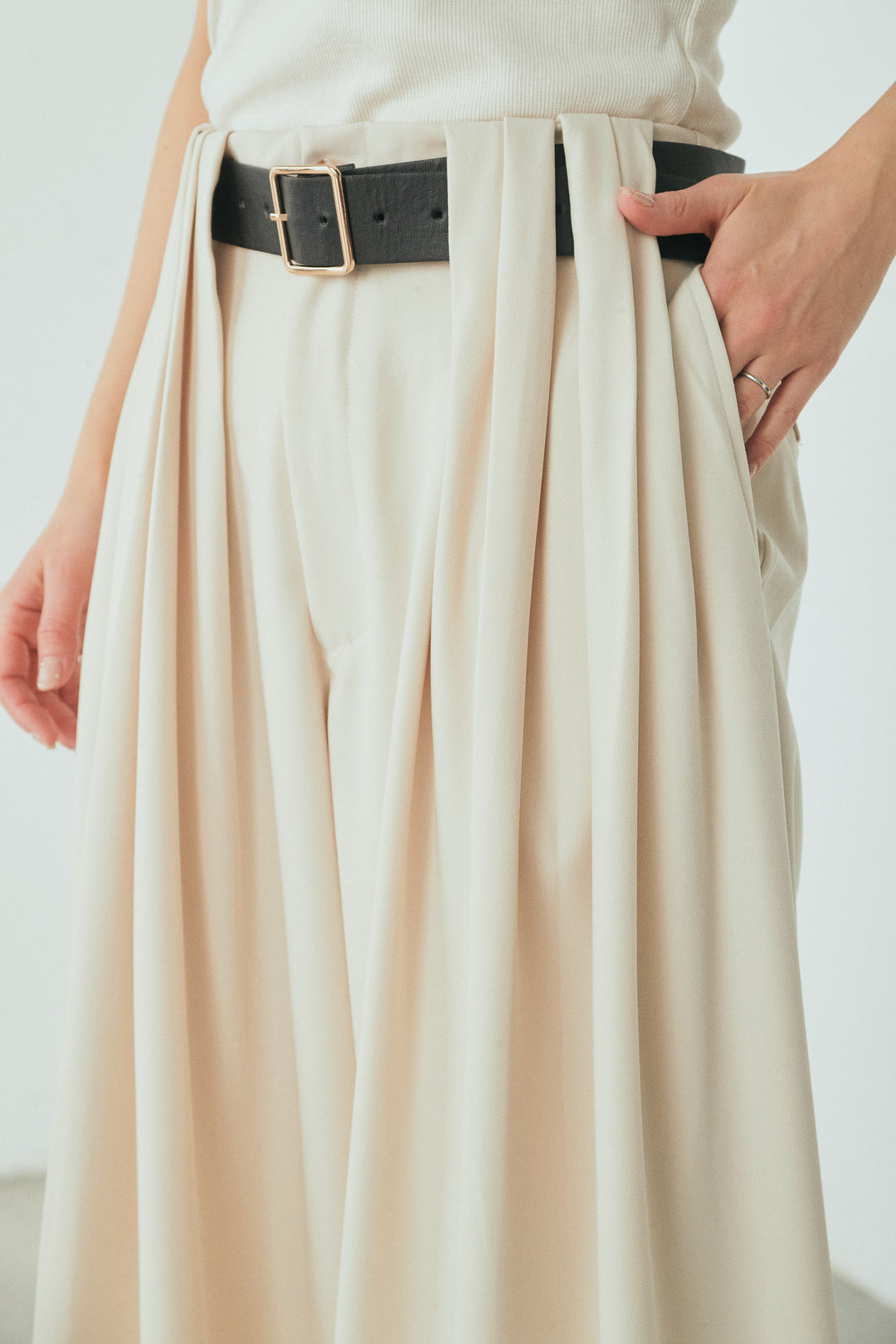 [SET]ノーカラーデニムポケットジャケット+コットンフリルブラウス+ベルト付きタックデザインハイウエストロングパンツ(3set)