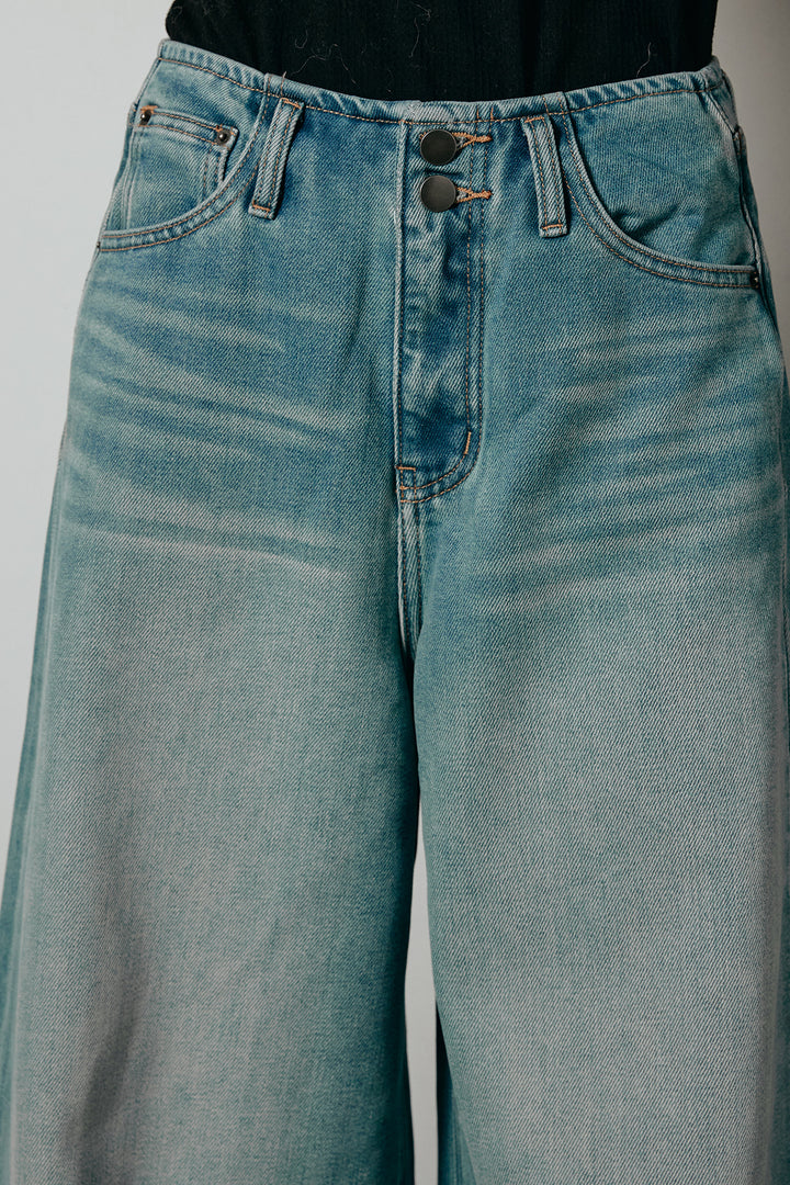 [SET]ハーフジップニットデニムドッキングトップス+ウエストダブルボタンワイドデニムパンツ(2set)