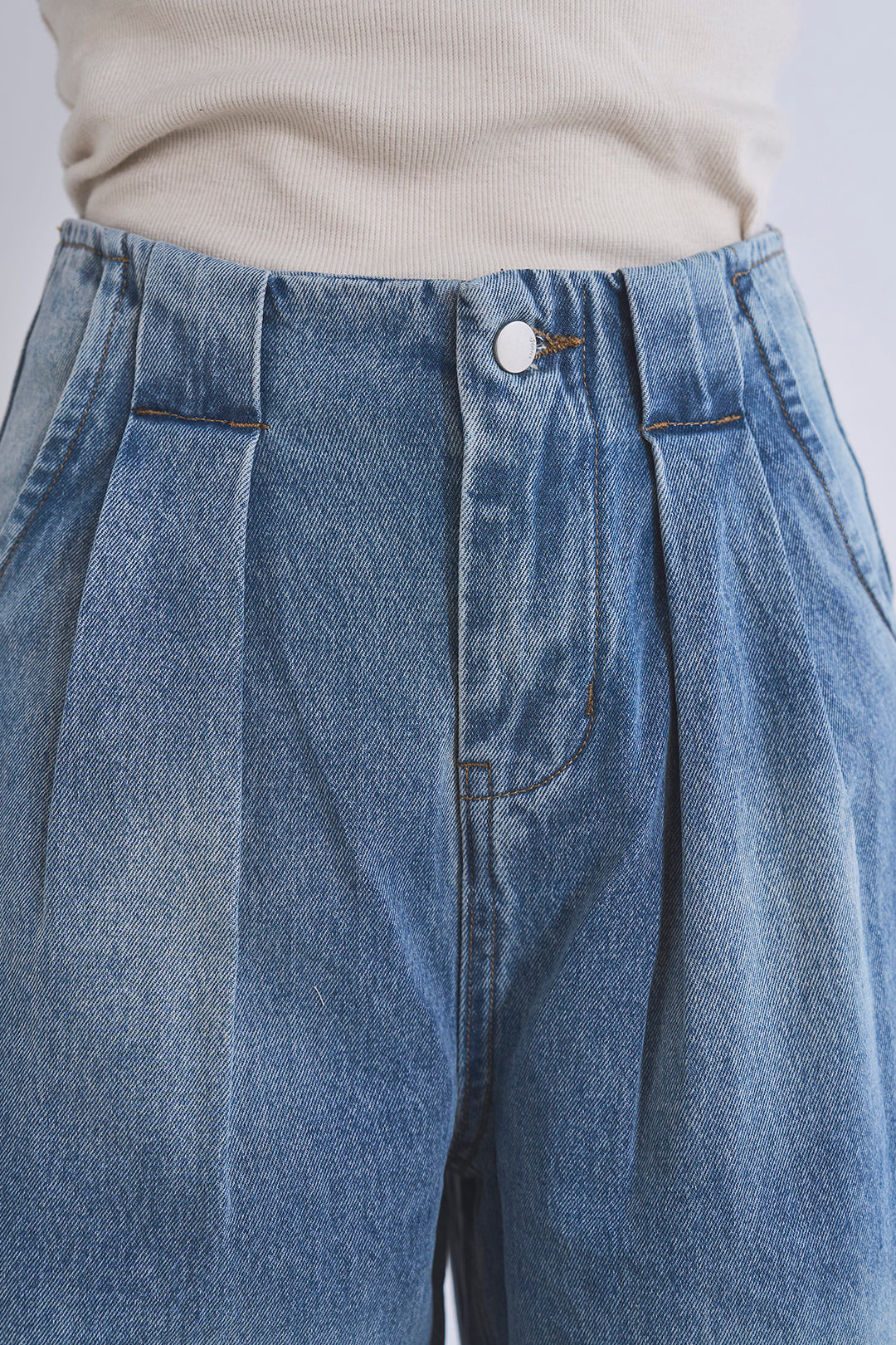 [SET]リサイクルポリニュアンス釦カーデ+ベルトループデザインハイウエストタックパンツ(2set)