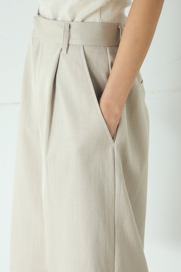 [SET]裾フリルダブルジャケット+ツイルタックハーフパンツ(2set)