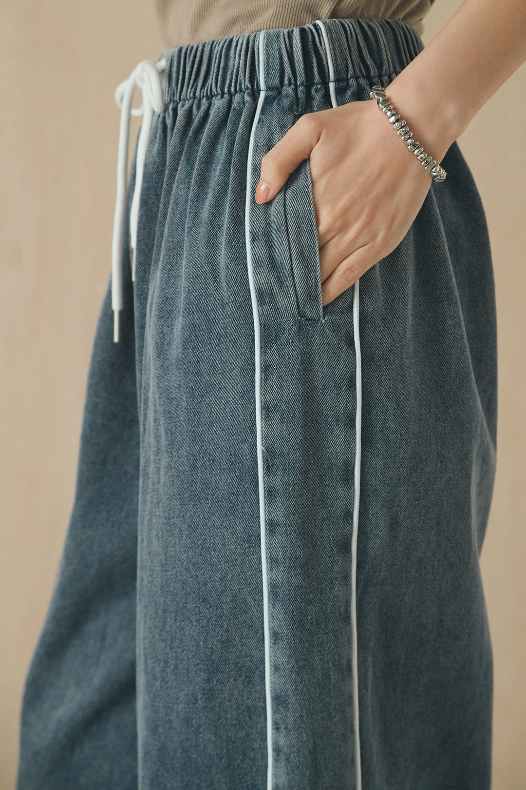 [SET]デニムライクビッグツーポケシアーシャツ+ドロストサイドラインデニムパンツ(2set)