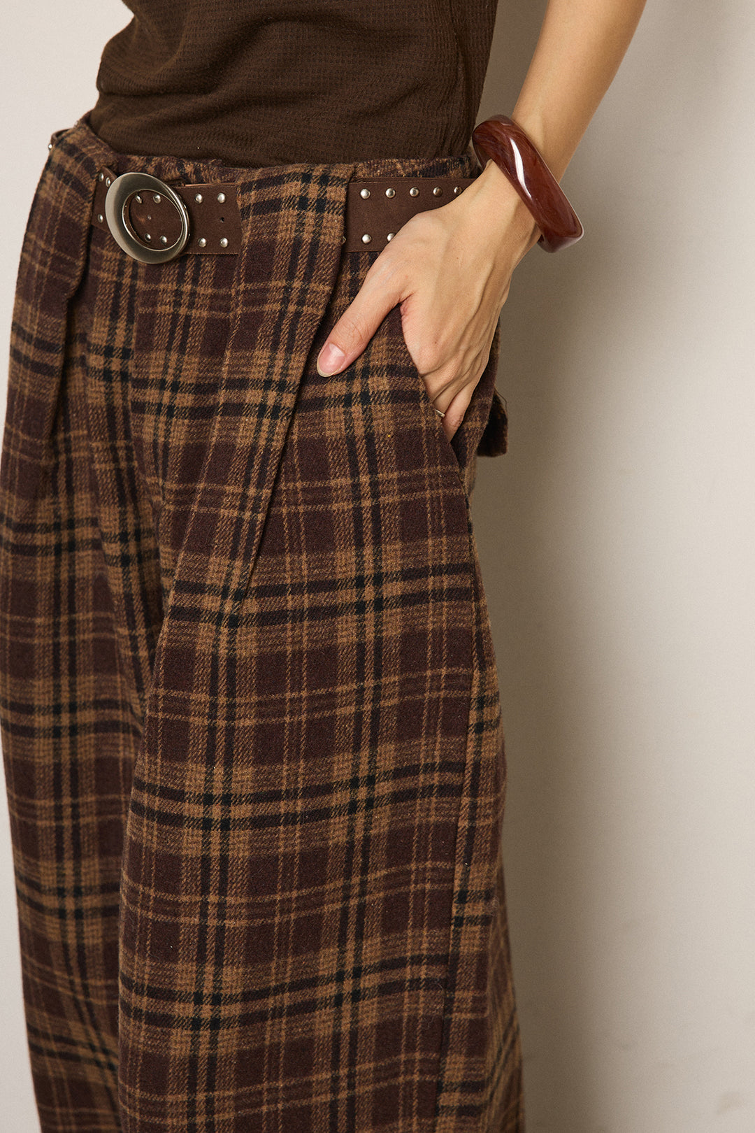 [SET]デニム襟ダブルジップニットトップス+スタッズデザインベルトタータンチェックパンツ(2set)