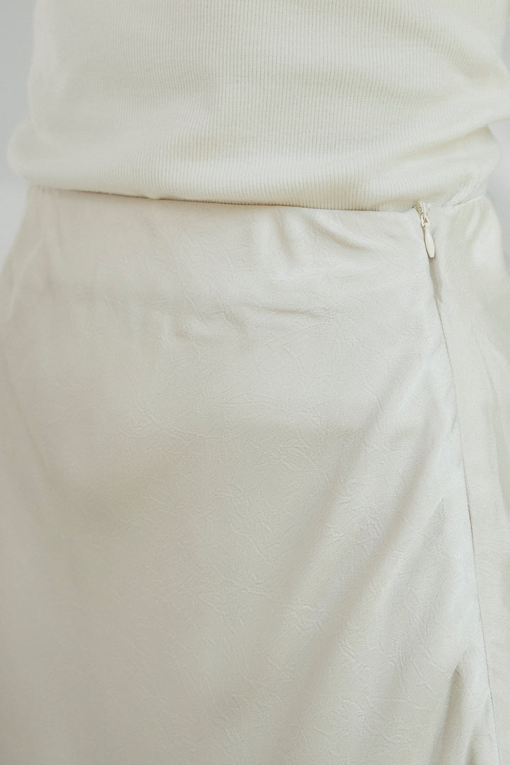 [SET]レースハーフジップアップフーディー+バイアスナローサテンスカート(2set)