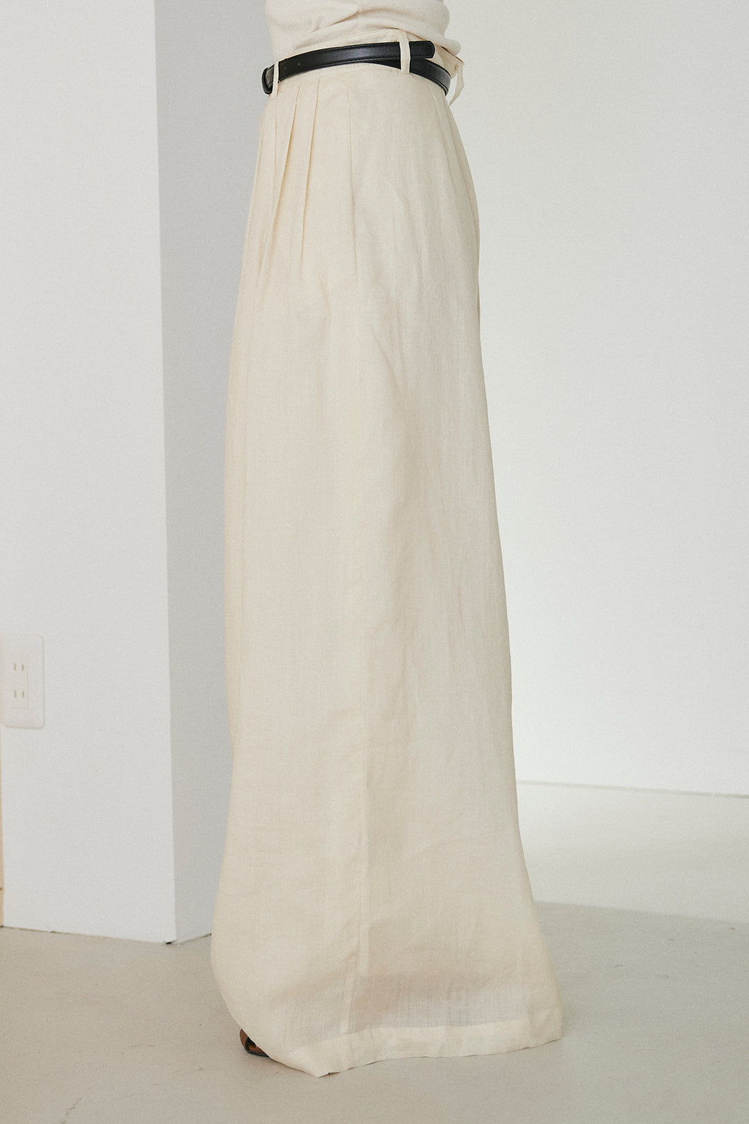 [SET]リラックスシアーシャツ+細ベルト付きシアーワイドパンツ(2set)