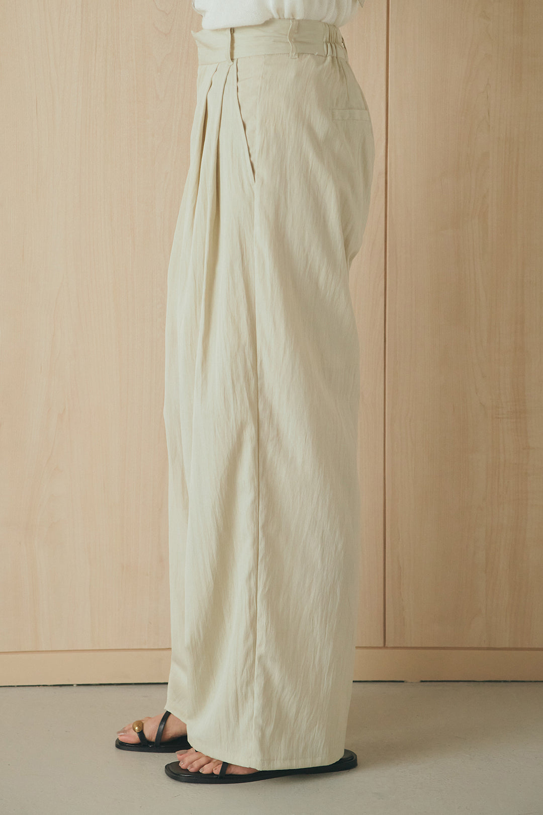 [SET]半袖モノトーングラフィックトップス+リネンライク2タックワイドパンツ(2set)