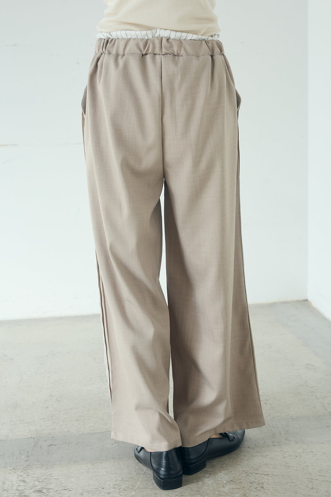 [SET]サイド留め具デザインシャツ+トラックイージーパンツ(2set)