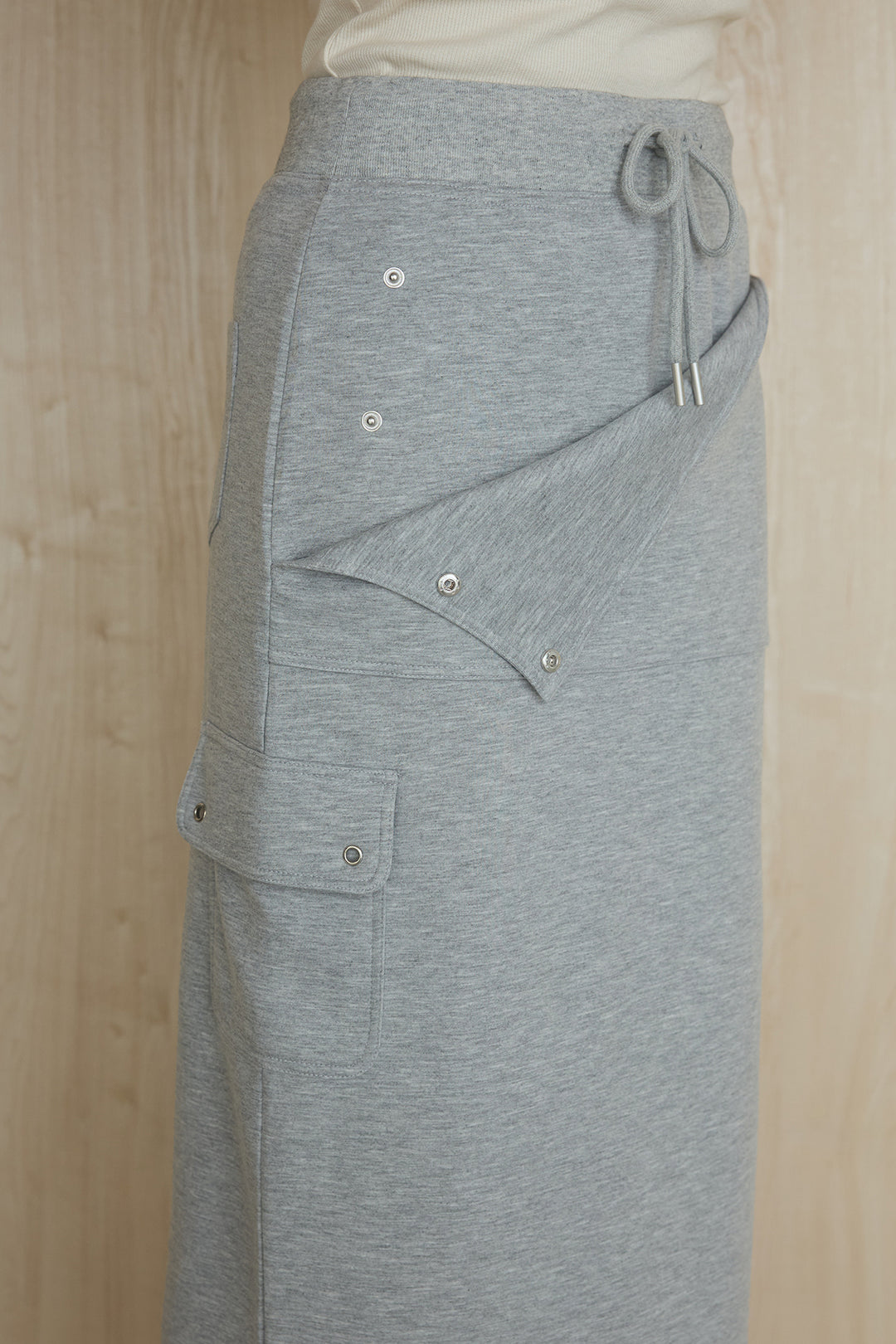 [SET]異素材切替シアーメッシュカーディガン+ドットボタン付きカットタイトスカート(2set)