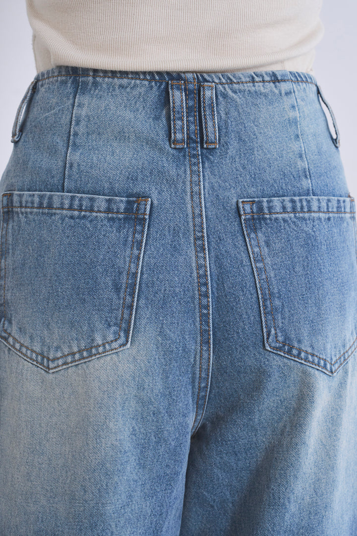 ベルトループワイドタックデニムパンツ