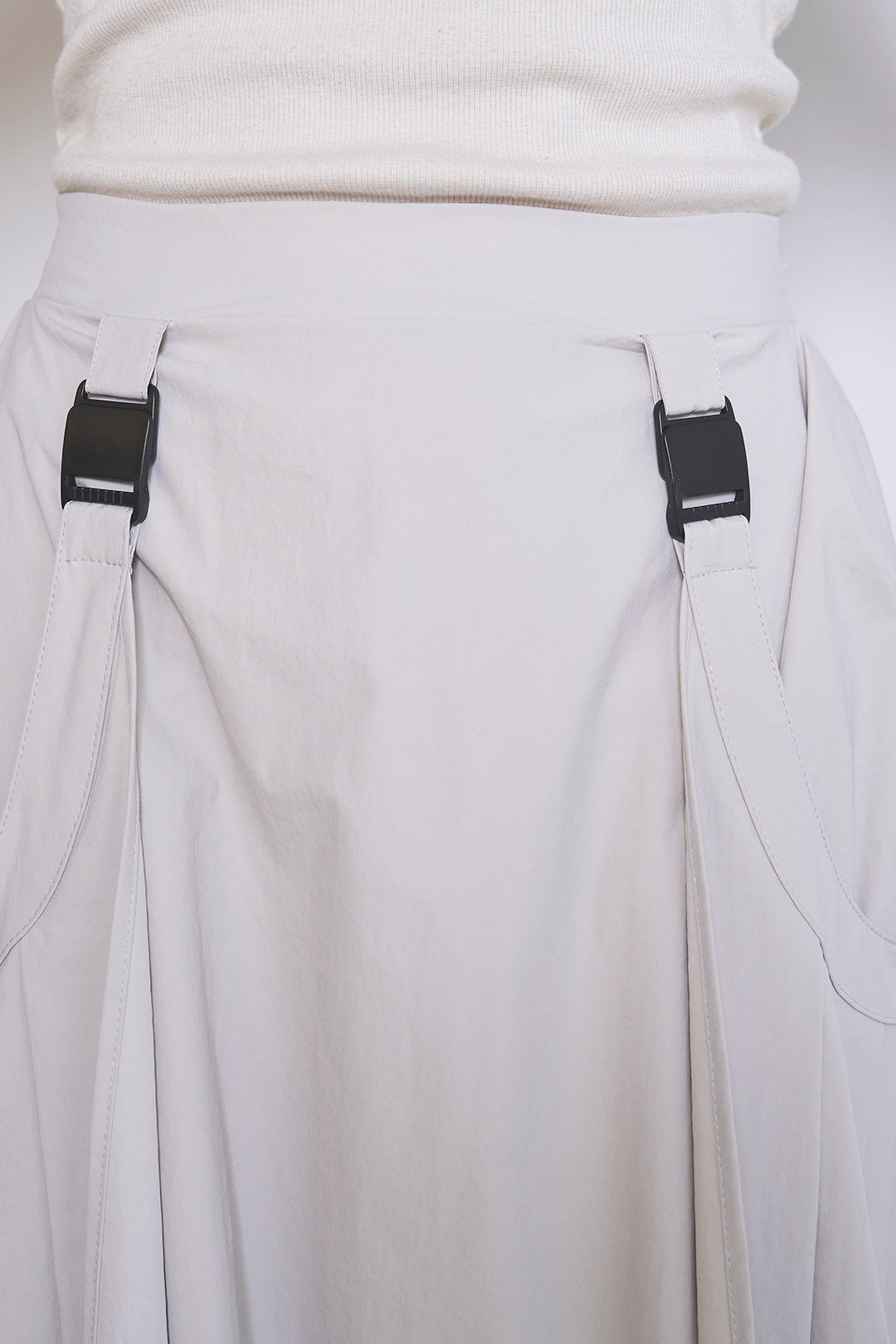 ラップレイヤードアシンメトリーデザインスカート