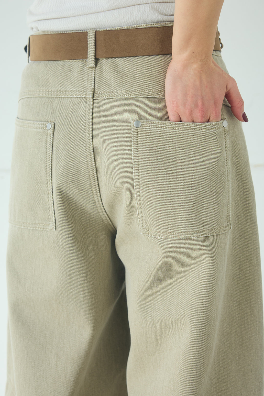 ベルト付きカラーデニムカーブワイドパンツ