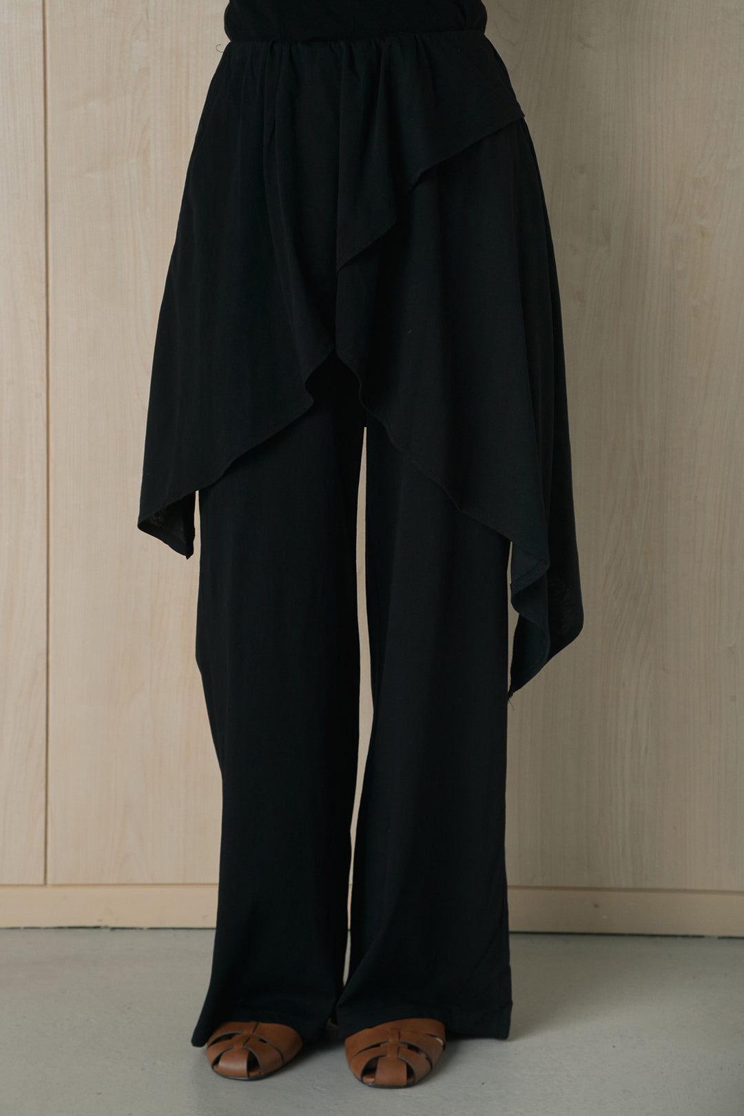 [SET]カシュクールドレープカットソー+スカート付きカットパンツ(2set)