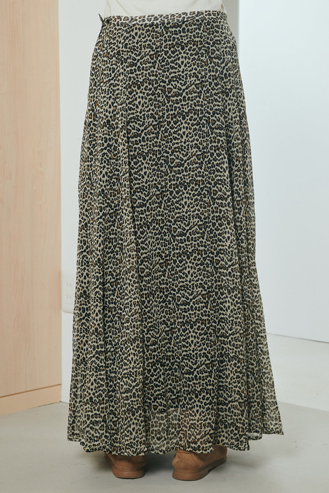 [SET]麻混リラックスニットトップス+リラックスレオパードロングスカート(2set)