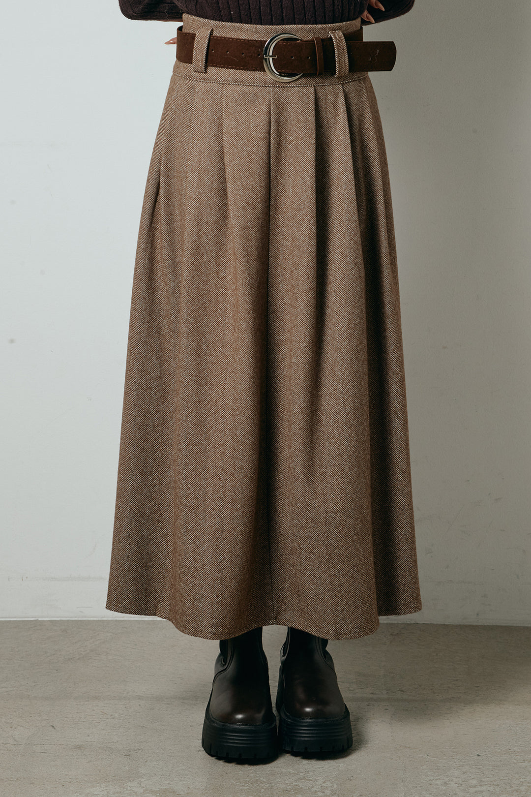 [SET]起毛配色マルチボーダーニットトップス+太ベルト付きヘリンボーンプリーツスカート(2set)