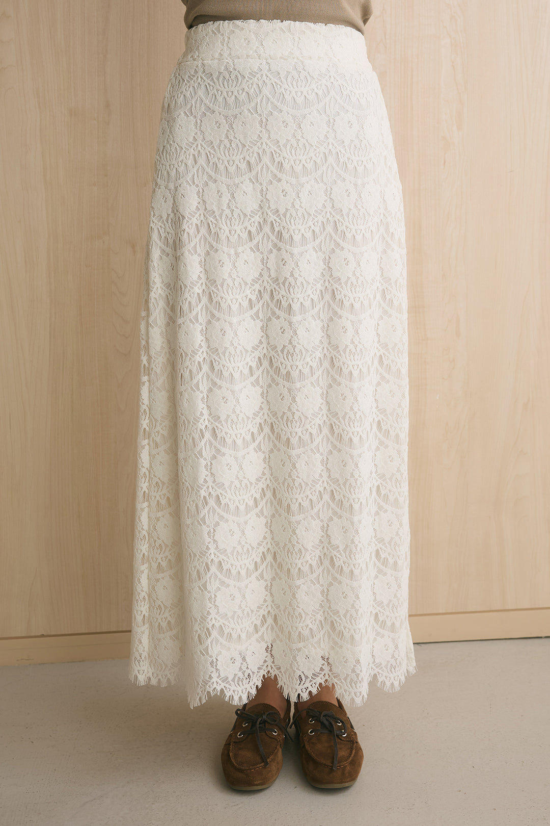 [SET]ノーカラー裏毛ボタンアウター+起毛レーススカート(2set)
