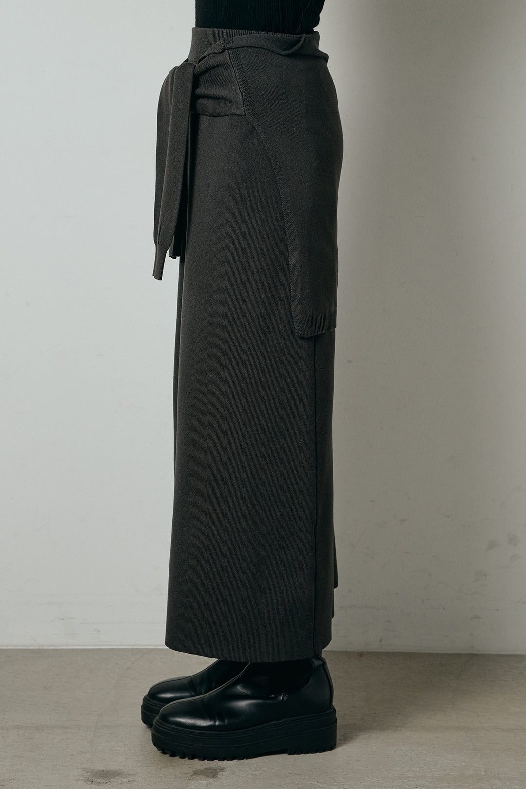 [SET]キルティング切り替えニットカーディガン+ウエストラップ巻きニットスカート(2set)