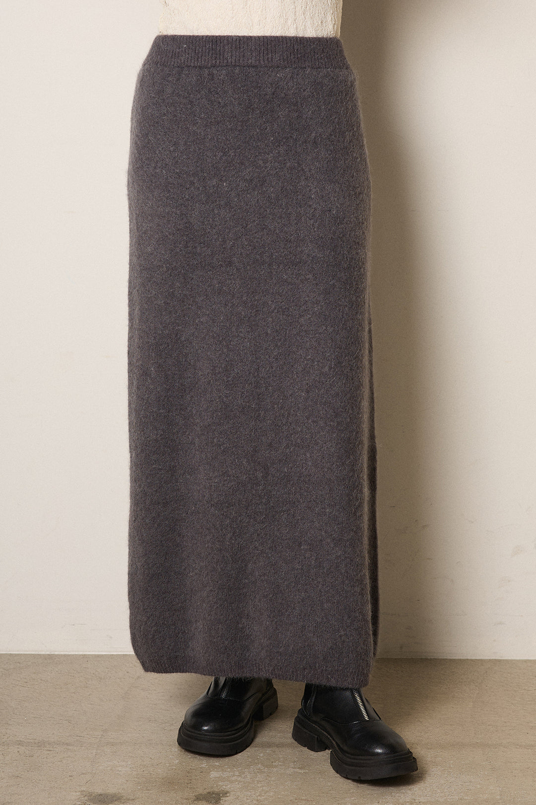 [SET]丸ボタン起毛ニットカーディガン+起毛ニットロングスカート+ストレッチレースクルーネックプルオーバー(3set)