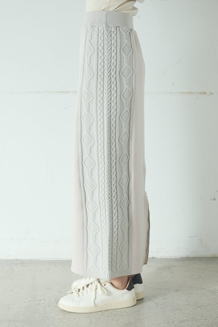 [SET]ドルマンショートフーディー+異素材ドッキングケーブルニットスカート(2set)